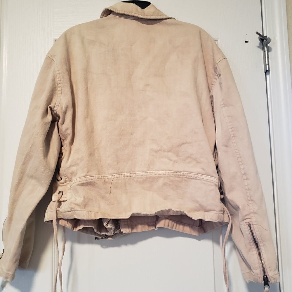 Free People pink belted motto jean denim jacket XS - Picture 8 of 11